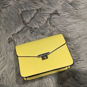 ❌S OL D❌Yellow Crossbody Chain Purse